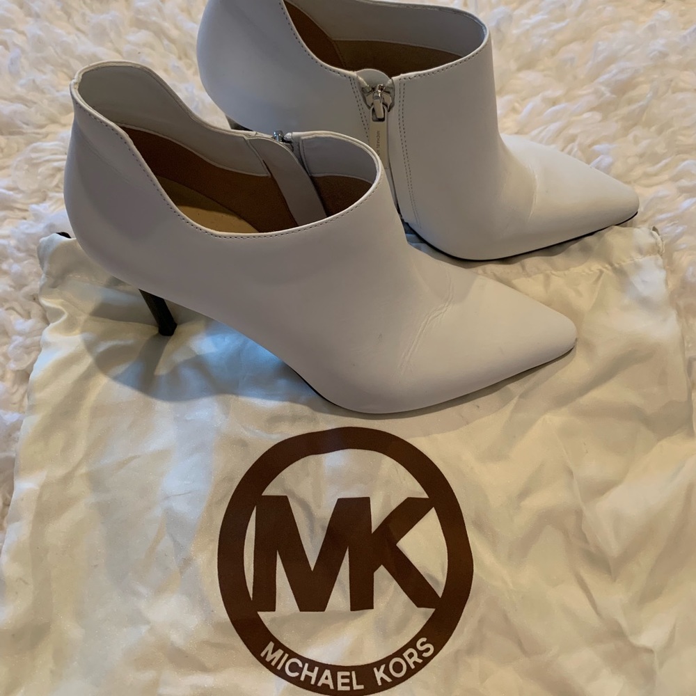 Michael Kors Corrine bootie in Optic White